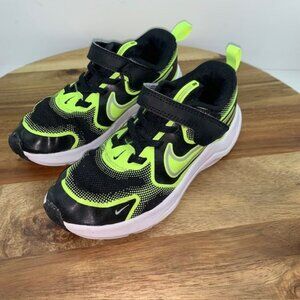 Nike Cosmic Runner PSV Slip On Kids Shoes Black Volt Grey SZ 13c HM4400-005